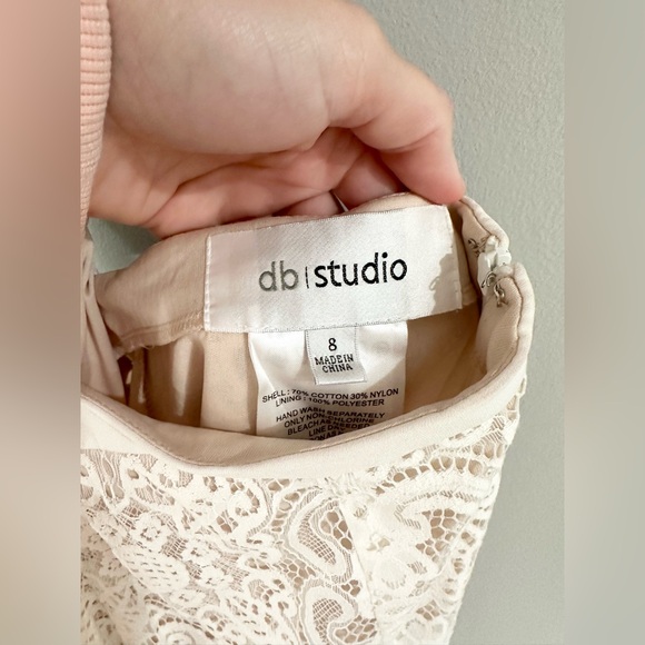 David’s Bridal DB Studio Lace Open Back Dress Beige Size 8 - Picture 7 of 8
